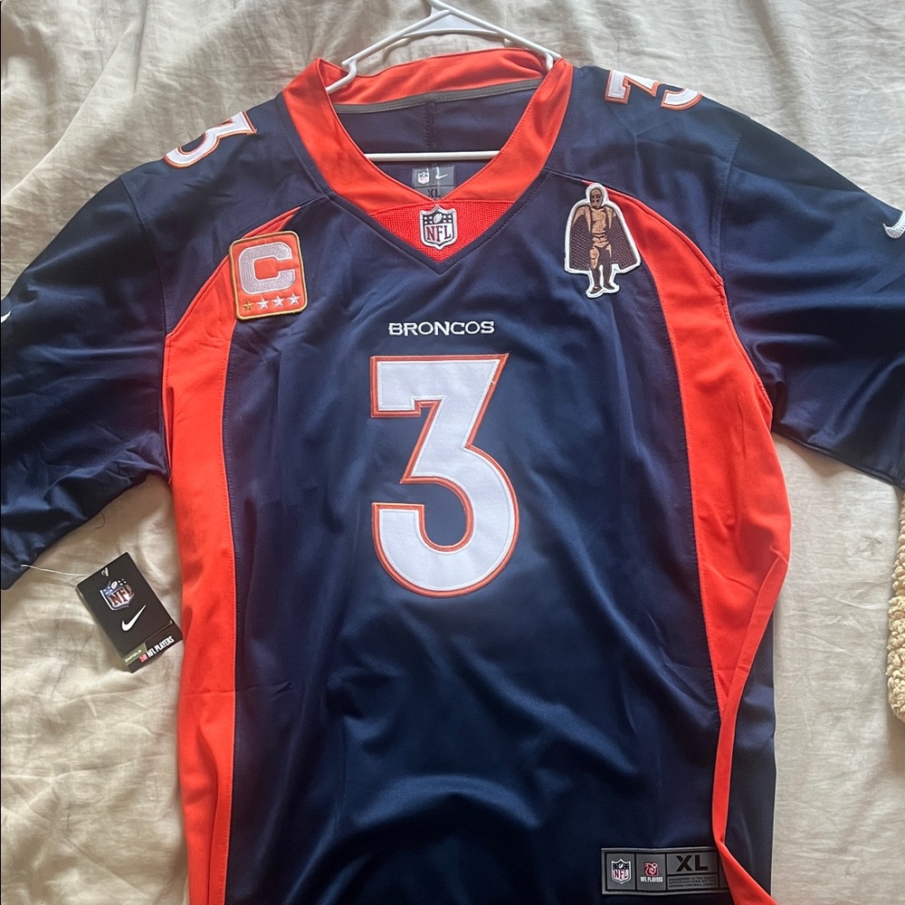 NWT Russell Wilson jersey